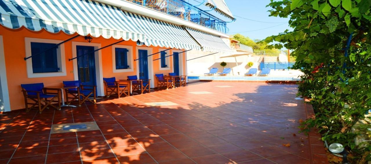 Maria Studios Agia Efimia Exterior foto